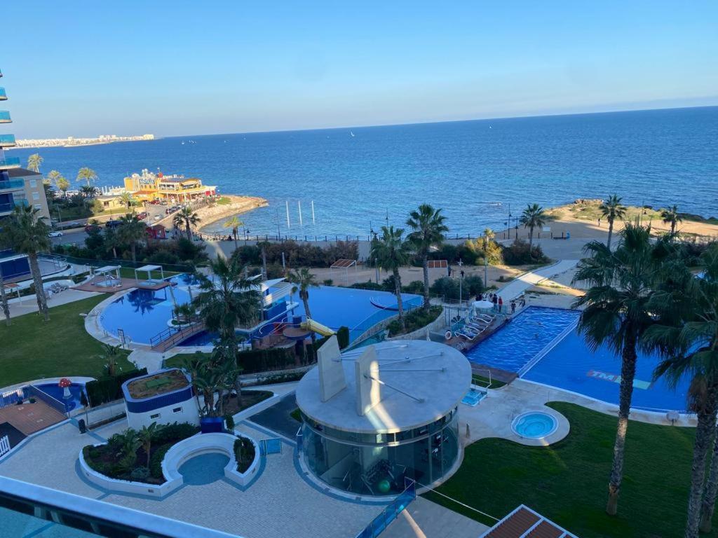 Apartment Deluxe Clara Sea Senses Torrevieja Exterior photo