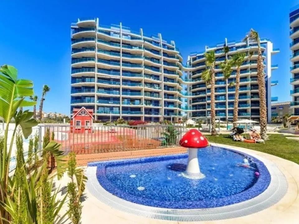 Apartment Deluxe Clara Sea Senses Torrevieja Exterior photo
